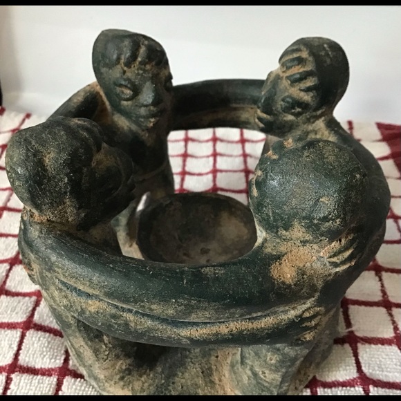 Clay Circle Of Friends Folk Art Pottery MayanAztec - Picture 6 of 6